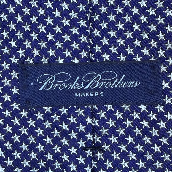 Vintage Brooks Brothers Mens Navy Silk Star Pattern Tie - Picture 2 of 7